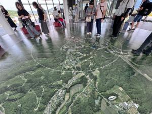 ���ق̐�i�Z�p����g�����f����W���ɎQ���҂͊����I